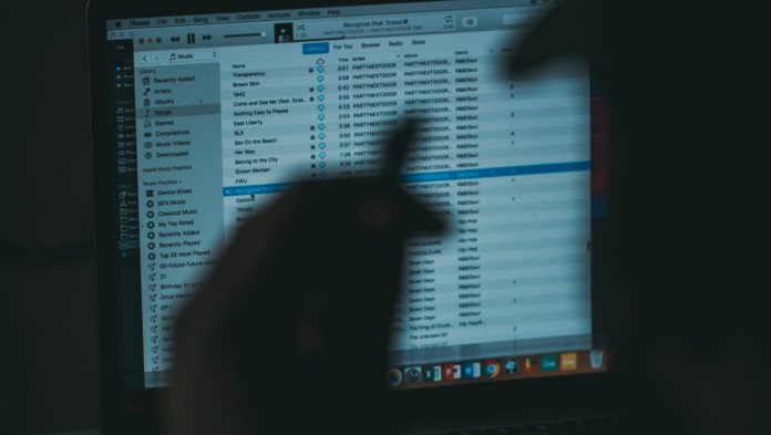 kal-visuals-686507-unsplash